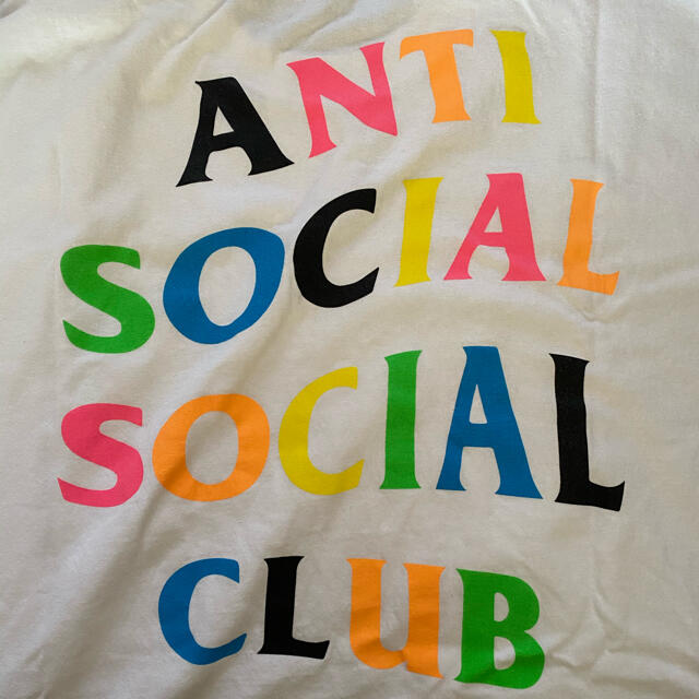 BEAMS(ビームス)のANTISOCIALSOCIALCLUB ASSC メンズのトップス(Tシャツ/カットソー(半袖/袖なし))の商品写真