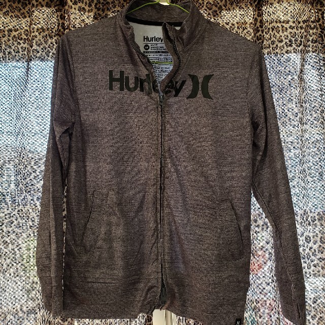 Hurley(ハーレー)のHurley 140 キッズ/ベビー/マタニティのキッズ服男の子用(90cm~)(ジャケット/上着)の商品写真