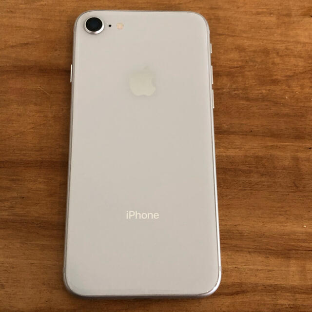 iPhone 8 256GB シルバー　本体のみ