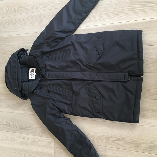 THE NORTH FACE(ザノースフェイス)のノースフェイスダウンフード付　美品 メンズのジャケット/アウター(ダウンジャケット)の商品写真