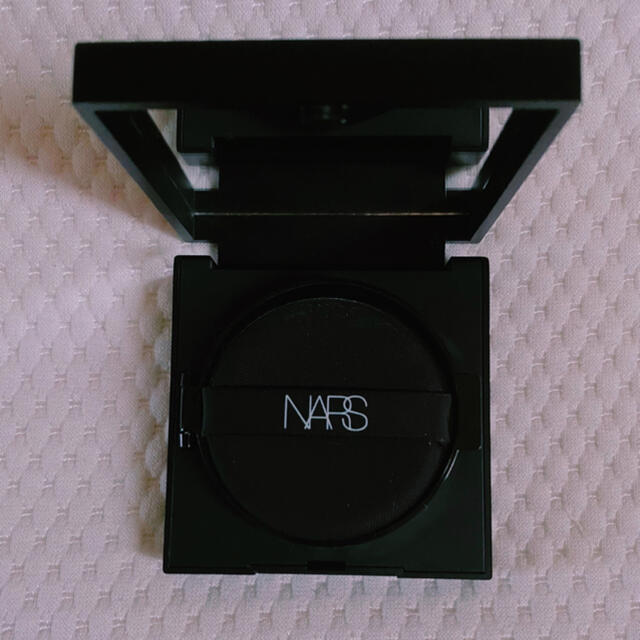 NARS ナチュラルラディアント ロングウェア クッションファンデーション