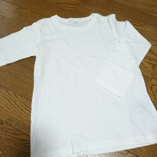 ムジルシリョウヒン(MUJI (無印良品))の【未使用】無印良品 オーガニックコットン長袖Tシャツ キッズ120 オフ白(Tシャツ/カットソー)