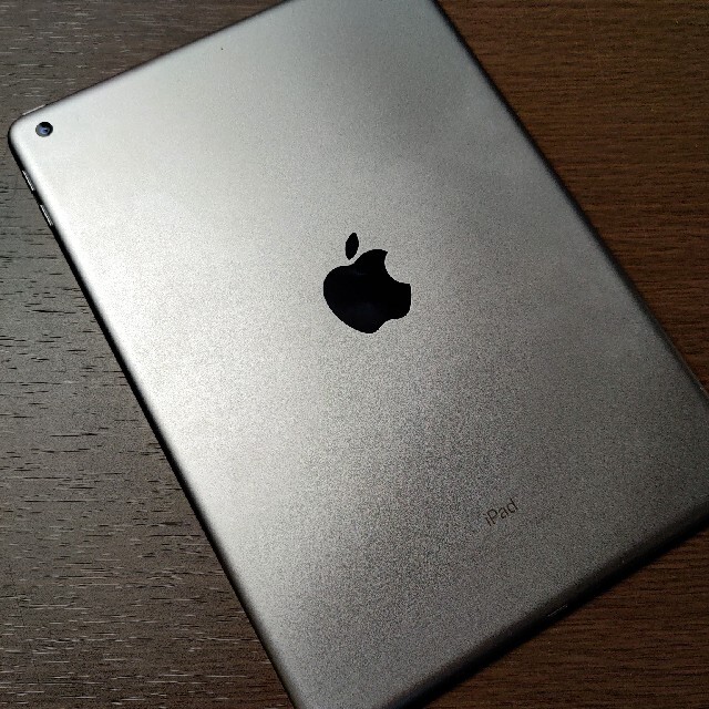 人気ブランド新作豊富 iPad - ipad 第6世代 wifiモデル 32GB タブレット
