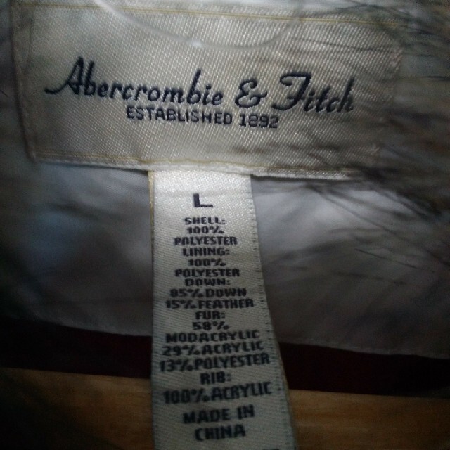 Abercrombie&Fitch(アバクロンビーアンドフィッチ)の【お勧め】アバクロンビー＆フィッチ☆ダウンベスト レディースのジャケット/アウター(ダウンベスト)の商品写真