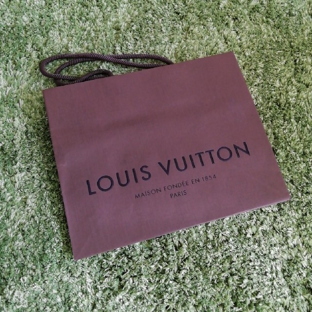 LOUIS VUITTON(ルイヴィトン)のVUITTON 袋 レディースのバッグ(ショップ袋)の商品写真