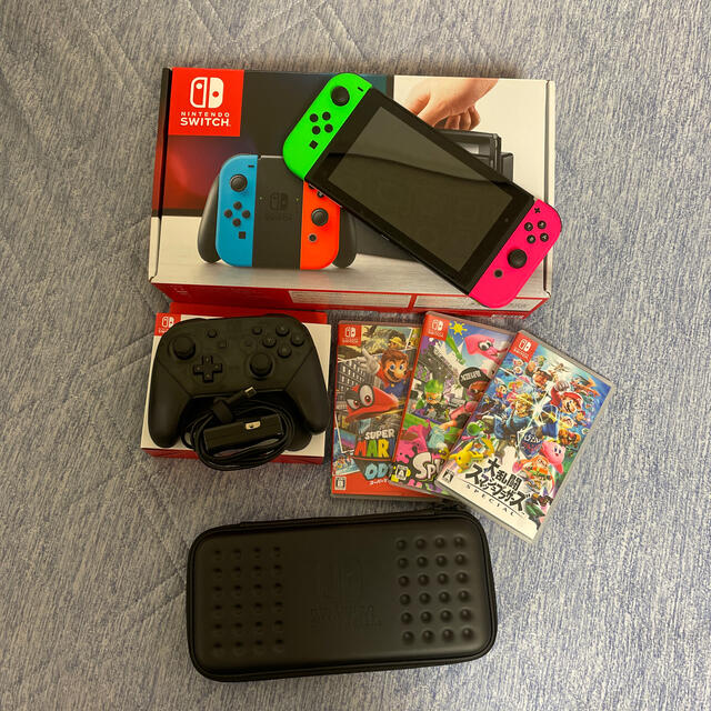 Nintendo Switch(ニンテンドースイッチ)の任天堂　Switch本体＋ソフト3種  エンタメ/ホビーのゲームソフト/ゲーム機本体(家庭用ゲーム機本体)の商品写真