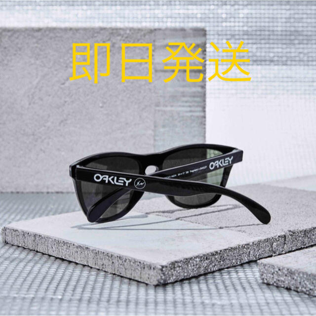 OAKLEY Fragment Design FROGSKINS (A)