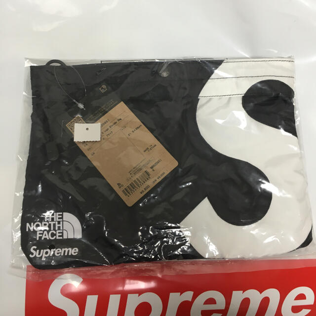 Supreme The North Face Shoulder Bag Supreme The North Face Shoulder Bag