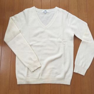 ユニクロ(UNIQLO)のユニクロ　カシミヤニット(ニット/セーター)