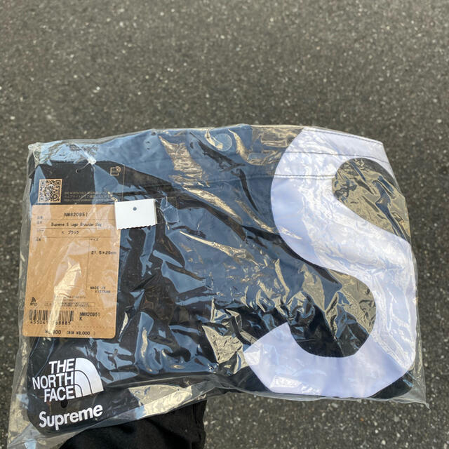 supreme northface シュプリーム　ノースフェイス　黒　ショルダー