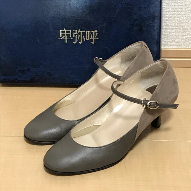 卑弥呼(ヒミコ)の和　様専用　卑弥呼　melmo パンプス　靴 レディースの靴/シューズ(ハイヒール/パンプス)の商品写真