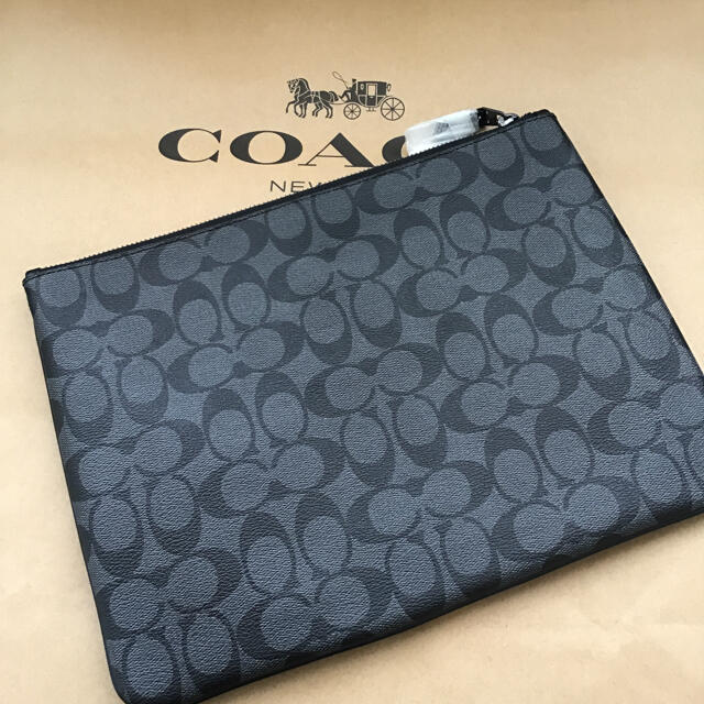 【新品未使用】COACH コーチ ラージポーチ  シグネチャーキャンバス