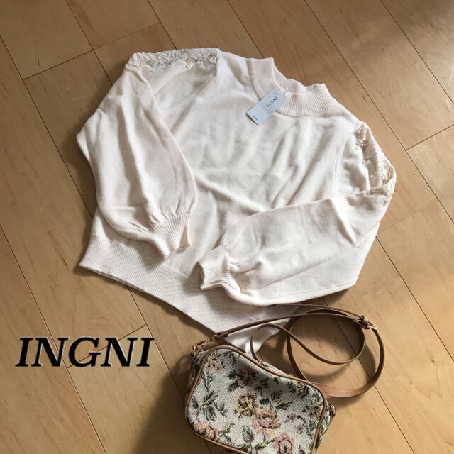 INGNI(イング)のINGNI 肩パールレースニット レディースのトップス(ニット/セーター)の商品写真