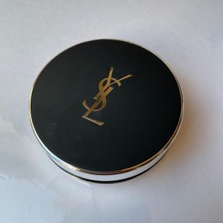 イヴサンローランボーテ(Yves Saint Laurent Beaute)のファンデーションケース(ファンデーション)