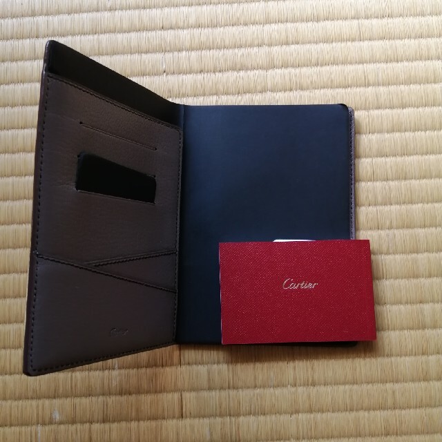 Cartier パスポートケースの通販 by たけだ's shop｜カルティエならラクマ - カルティエ 重要なお知