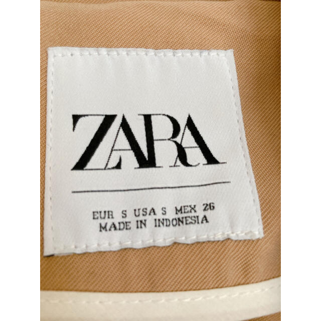 ZARA(ザラ)のzara トレンチコート レディースのジャケット/アウター(トレンチコート)の商品写真