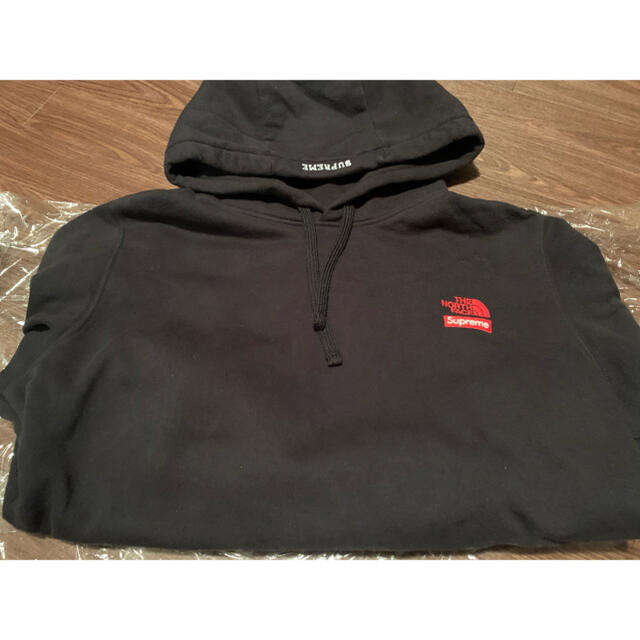 Supreme(シュプリーム)の【格安出品】supreme statue hooded sweatshirt  メンズのトップス(パーカー)の商品写真