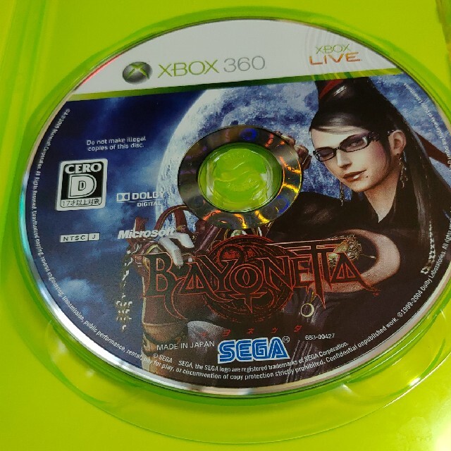 Xbox360(エックスボックス360)のBAYONETTA（ベヨネッタ） XB360 エンタメ/ホビーのゲームソフト/ゲーム機本体(家庭用ゲームソフト)の商品写真