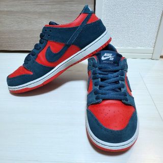 ナイキ(NIKE)のNIKE　DUNK　ナイキ SB ダンク レッド/ナイトシェイド-ホワイト(スニーカー)