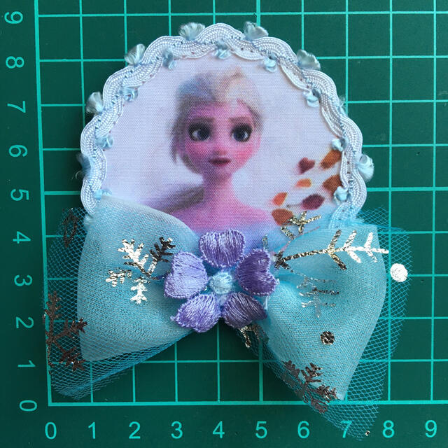 アナと雪の女王(アナトユキノジョオウ)のアナ雪 エルサ ワッペン ハンドメイド❣️ ハンドメイドのキッズ/ベビー(ファッション雑貨)の商品写真