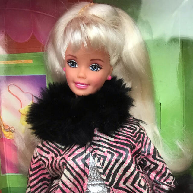 Barbie(バービー)のバービー人形未使用 キッズ/ベビー/マタニティのおもちゃ(ぬいぐるみ/人形)の商品写真