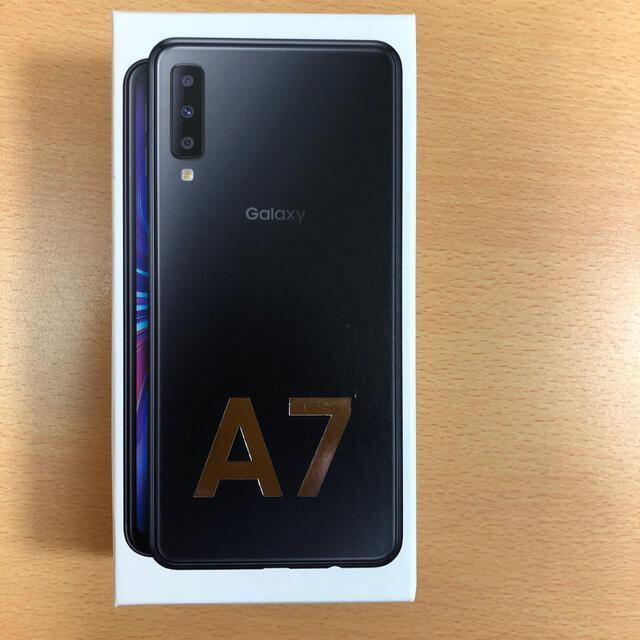 Galaxy A7 ブラック 64 GB