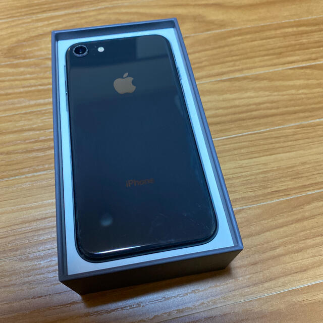 iPhone 8 Space Gray 64 GB SIMフリー