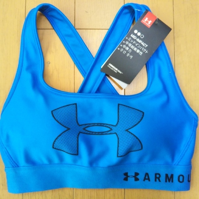 UNDER ARMOUR(アンダーアーマー)の新品タグ付き　UNDER ARMOUR　アンダーアーマースポーツブラ レディースの下着/アンダーウェア(ブラ)の商品写真