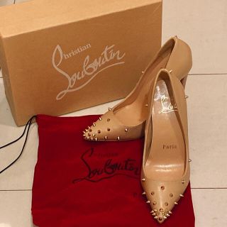 クリスチャンルブタン(Christian Louboutin)の【a様】パンプス スタッズ ポインテッドトゥ37(ハイヒール/パンプス)