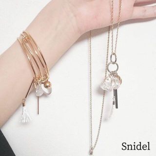 スナイデル(SNIDEL)のsnidel ストーン＆タッセル ゴールドアクセセット ブレスレット＆ネックレス(ブレスレット/バングル)