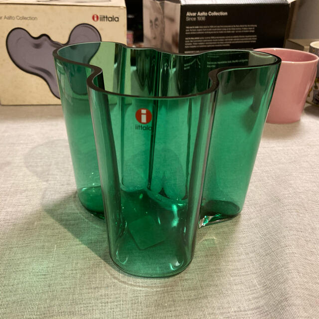 iittala(イッタラ)のイッタラ  alvar aalto フラワーベース エメラルド120mm インテリア/住まい/日用品のインテリア小物(花瓶)の商品写真