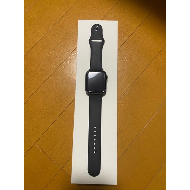 Apple Watch 5 セルラーモデル　44mm