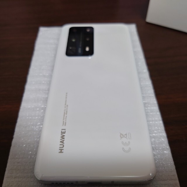 ANDROID(アンドロイド)のHUAWEI　p40 pro + スマホ/家電/カメラのスマートフォン/携帯電話(スマートフォン本体)の商品写真