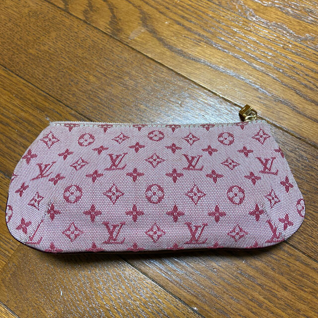 LOUIS VUITTON(ルイヴィトン)のLOUIS VUITTON アン・ソフィ　ポーチ レディースのファッション小物(ポーチ)の商品写真