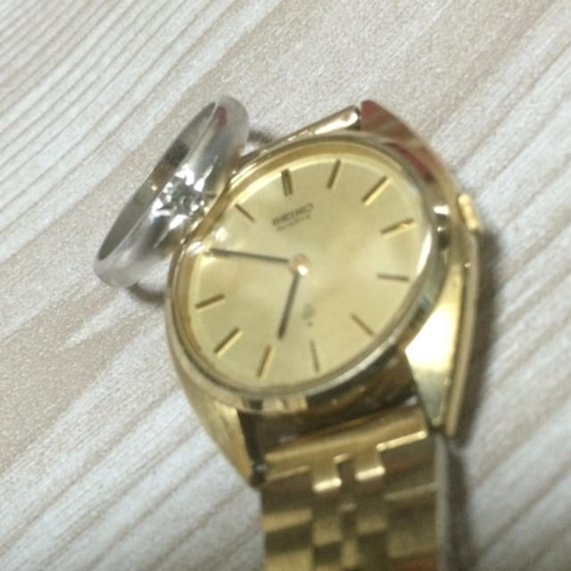 SEIKO(セイコー)のゴールド腕時計 レディースのファッション小物(腕時計)の商品写真