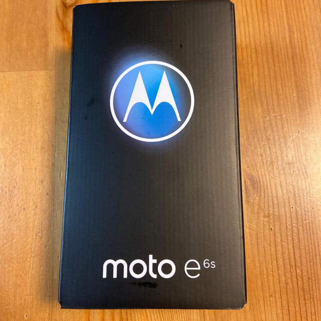 スマートフォン/携帯電話Motorola moto e6s モトローラ