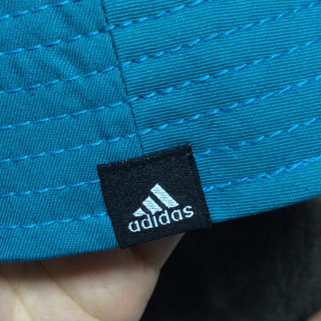 adidas(アディダス)のバケットハット レディースの帽子(その他)の商品写真