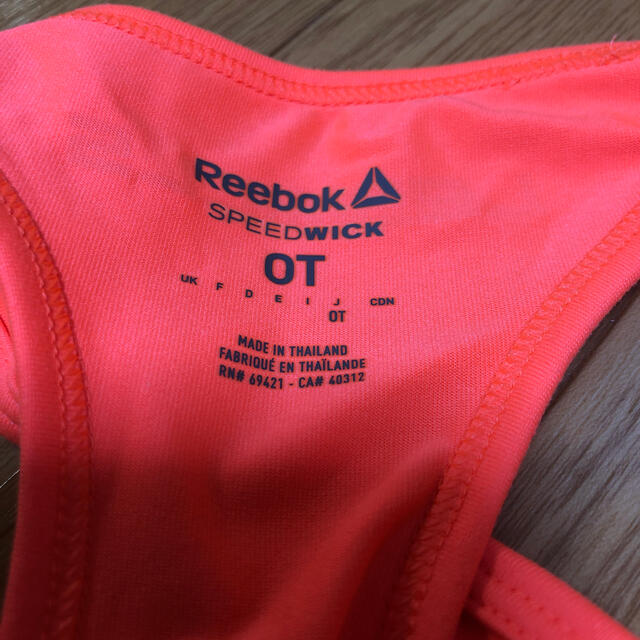 Reebok(リーボック)の美品❣️リーボックレスミルズタンクトップ　レディース レディースのトップス(タンクトップ)の商品写真