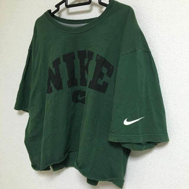 NIKE(ナイキ)のNIKE 古着 レディースのトップス(Tシャツ(半袖/袖なし))の商品写真