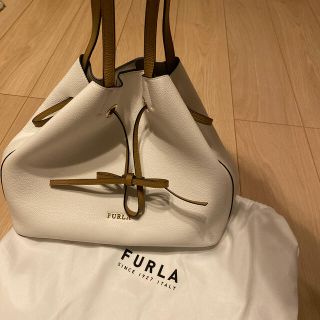 フルラ(Furla)の【よし様専用】FURLA ハンドバッグ 白/ベージュ(ハンドバッグ)