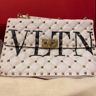 VALENTINO - VALENTINO ロッグスタッズ チェーンバッグの通販 by