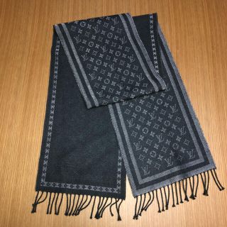 LOUIS VUITTON(ストール ・ グレー/灰色系)のフリマアイテム一覧 LOUIS VUITTON(ストール ・ グレー/灰色系)のフリマアイテム一覧