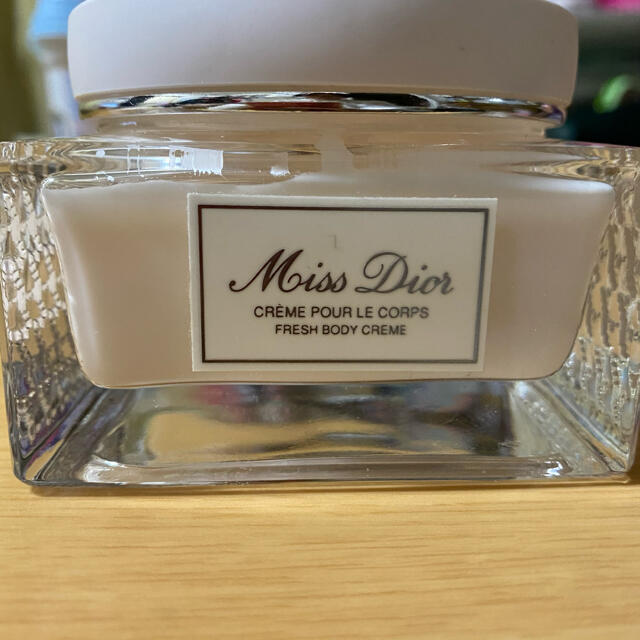 Christian Dior(クリスチャンディオール)のミスディオール　ボディークリーム コスメ/美容のボディケア(ボディクリーム)の商品写真