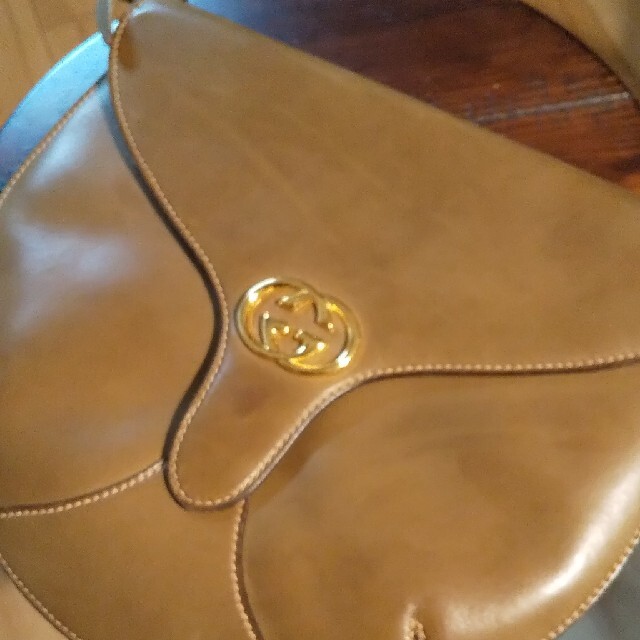 Gucci(グッチ)のグッチ革ショルダーバッグタバコ色 レディースのバッグ(ショルダーバッグ)の商品写真