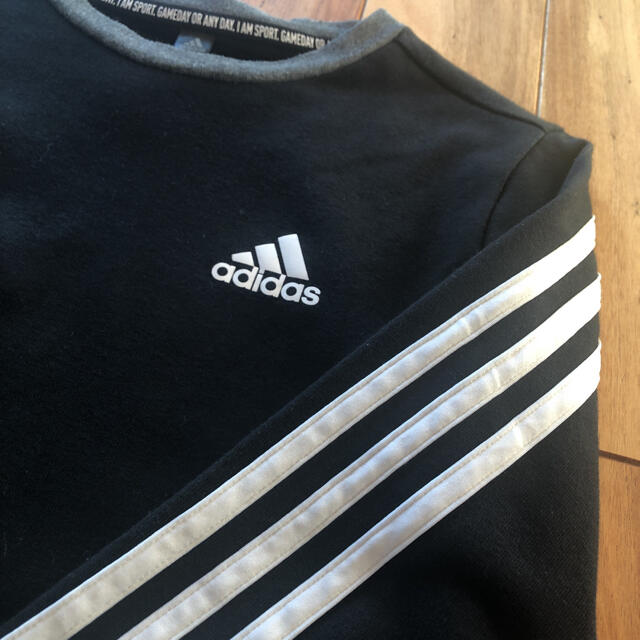 adidas(アディダス)のadidas アディダス ジャージ　130 キッズ/ベビー/マタニティのキッズ服男の子用(90cm~)(ジャケット/上着)の商品写真