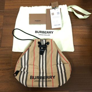 バーバリー(BURBERRY)のBURBERRY★バーバリー 巾着 ドローコードポーチ★新品未使用(その他)