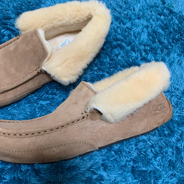 UGG(アグ)のアグ　ムートン26㎝　モカシン　美品　2018完売モデル メンズの靴/シューズ(スリッポン/モカシン)の商品写真