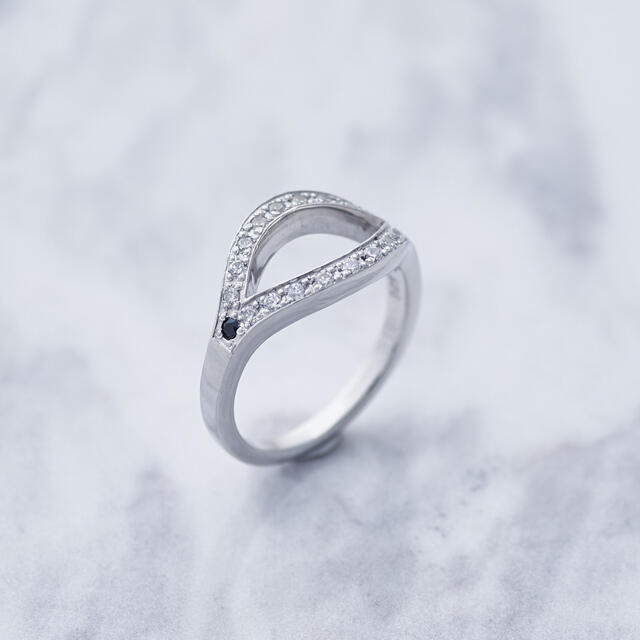 クレセントルナ MISTERIO RING