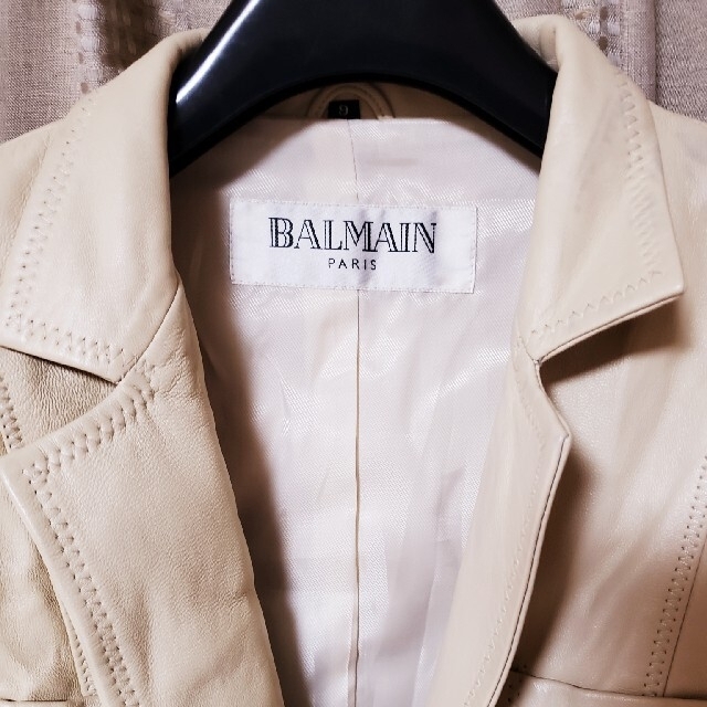 BALMAIN(バルマン)の良好★バルマン★最高級レザージャケット レディースのジャケット/アウター(ライダースジャケット)の商品写真