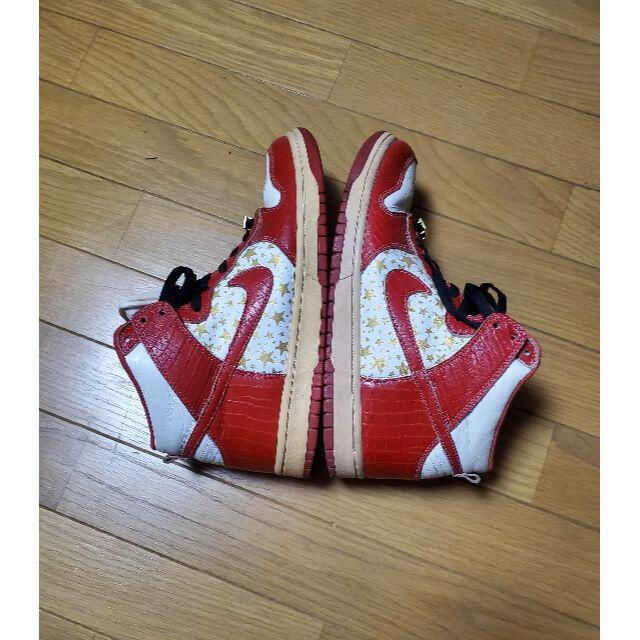 Supreme(シュプリーム)の2003 SUPREME NIKE DUNK HIGH PRO SB RED メンズの靴/シューズ(スニーカー)の商品写真